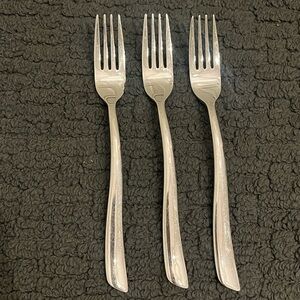 Royal Flatwear Dinner Forks (3)